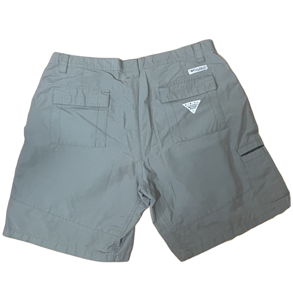 Columbia PFG men’s size 38 fishing shorts
